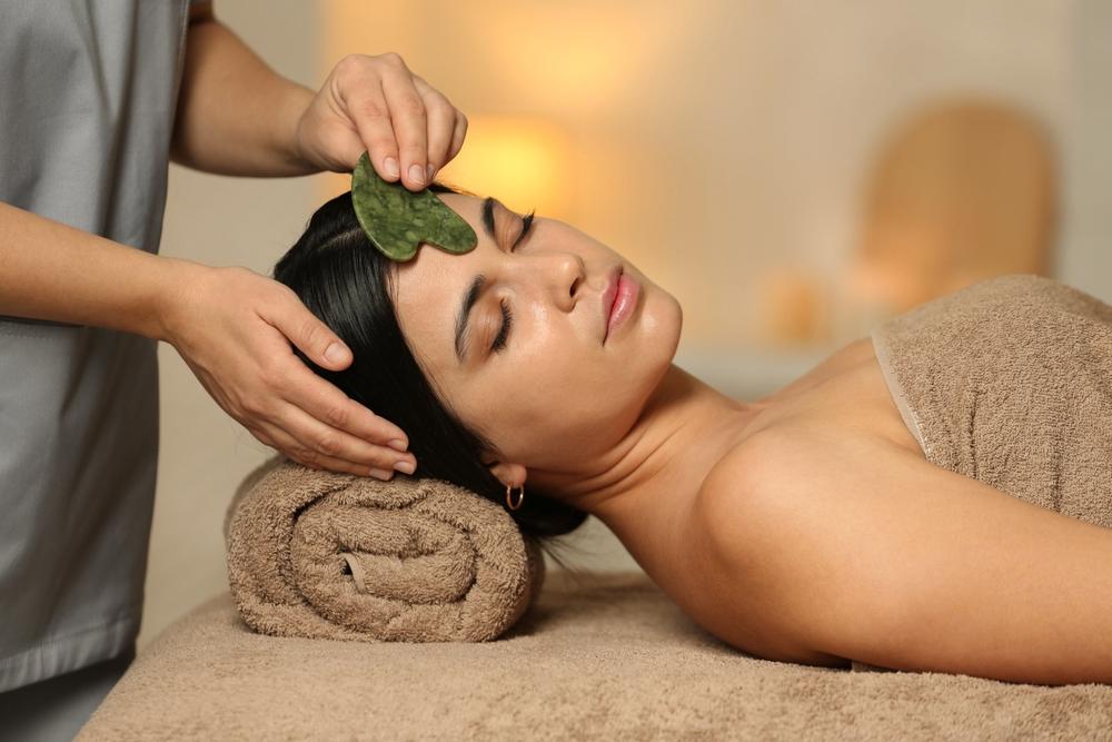 Natural Gua Sha treatment for healthy skin